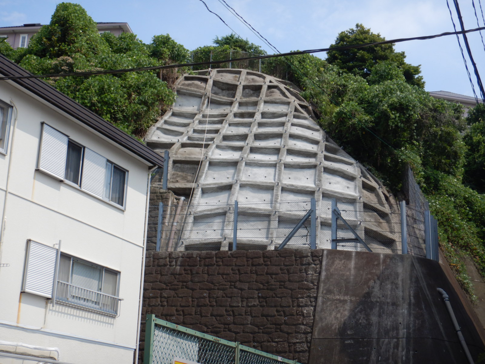 フリーフレーム工法